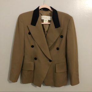 Escada Vintage Wool Blazer Size 38 Olive Tan